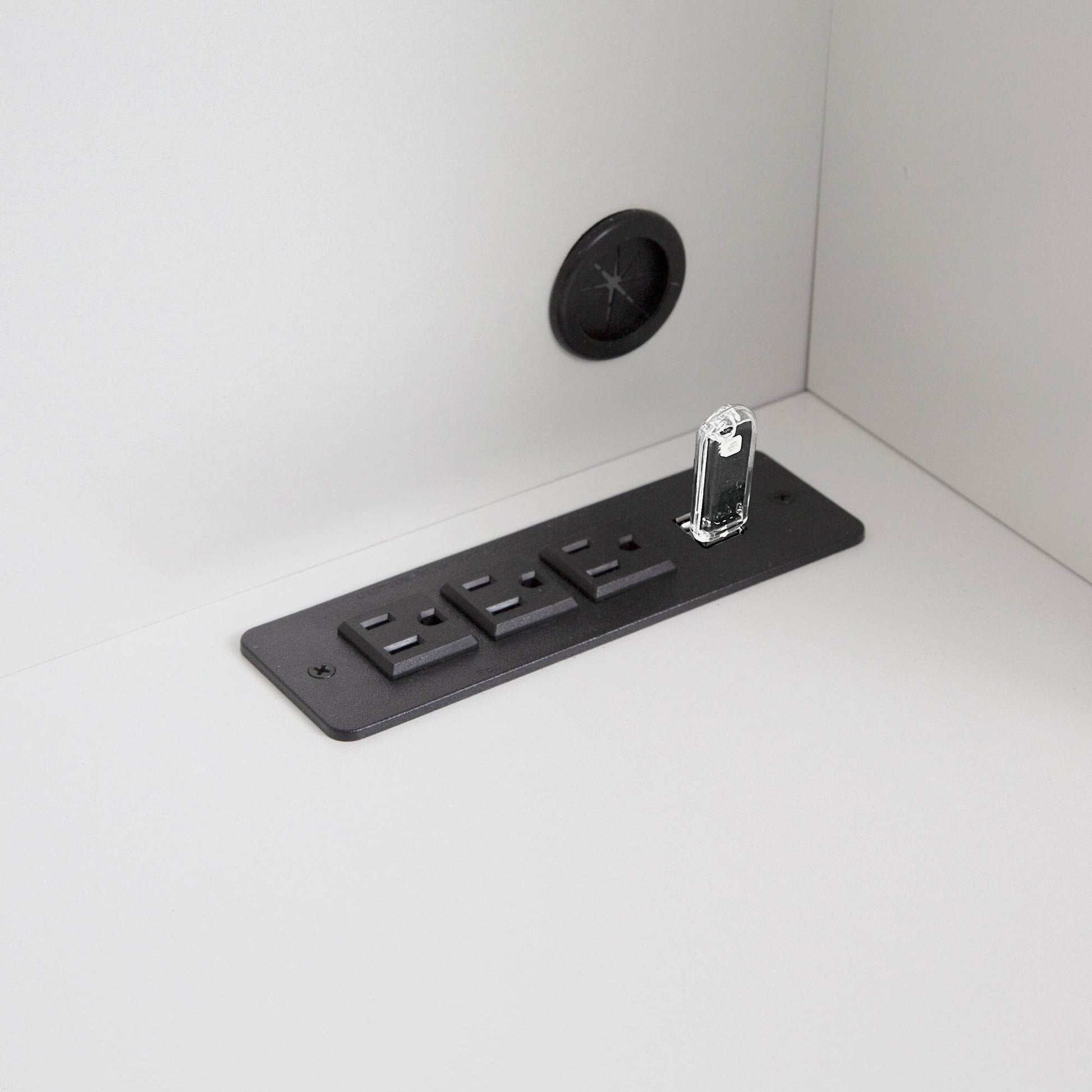 Executive Desk with Charging Station & Bookshelf - Mahovastore